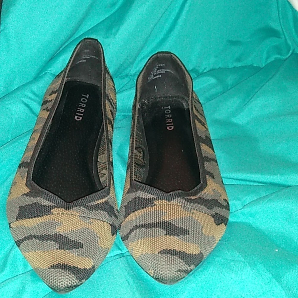 Women's Camo Knit Flats (Wide)